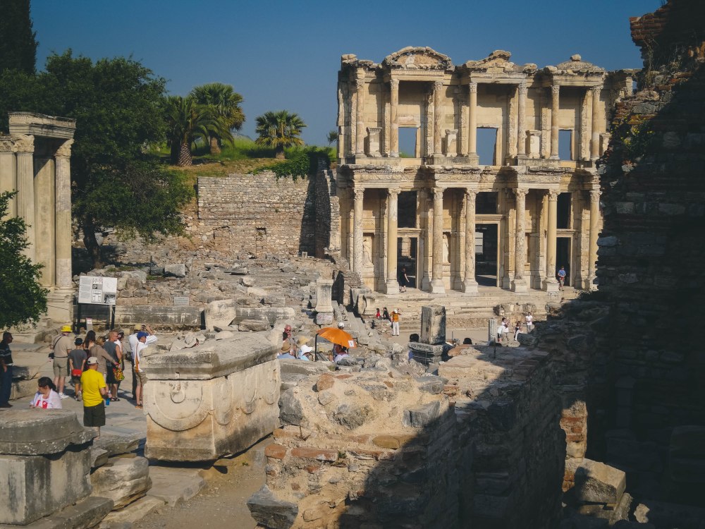 Level Up Your Travel Photos - Sightseeker Travels
